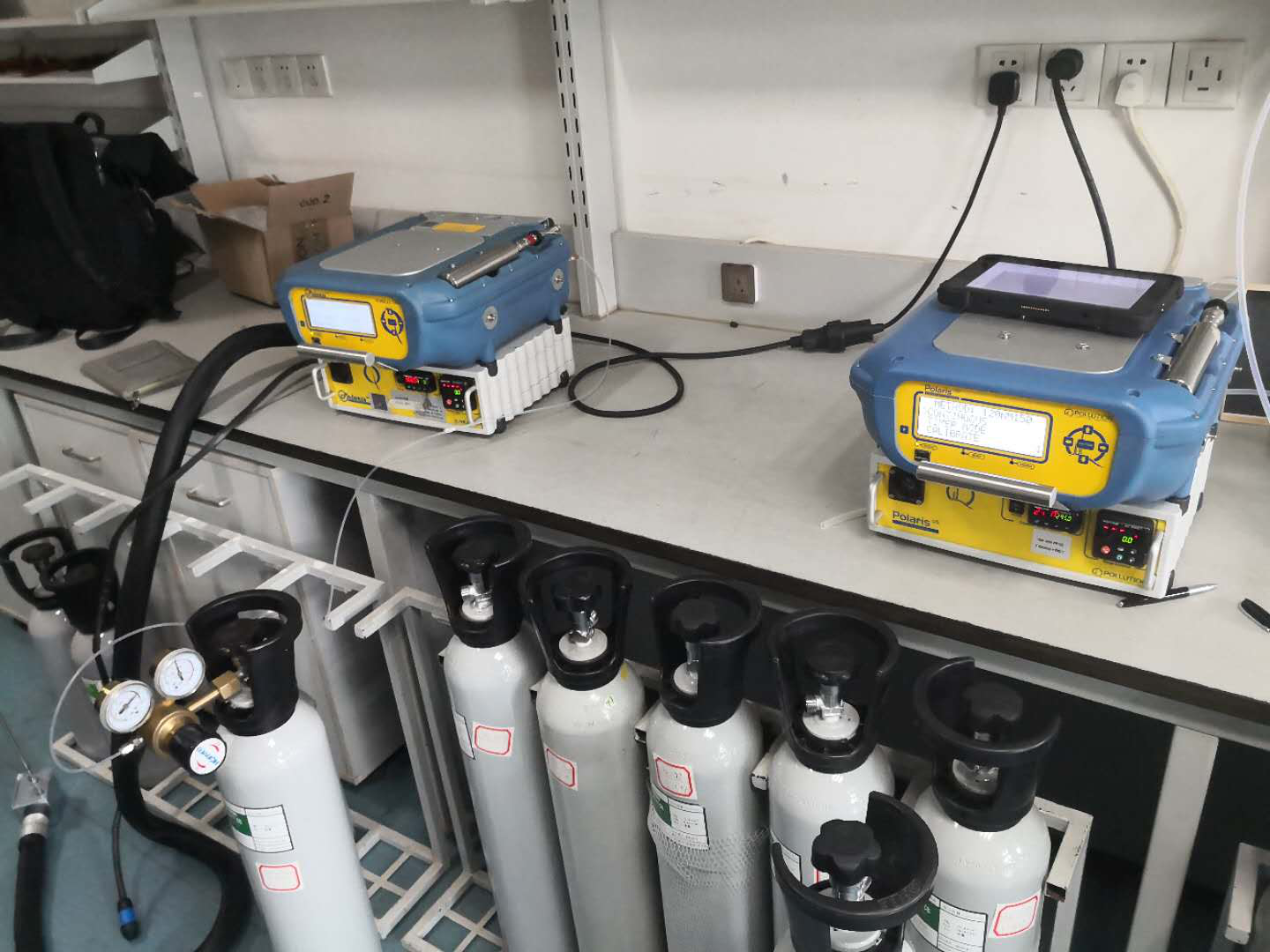 內(nèi)蒙古環(huán)境監(jiān)測站地標(biāo)現(xiàn)場驗(yàn)證工作